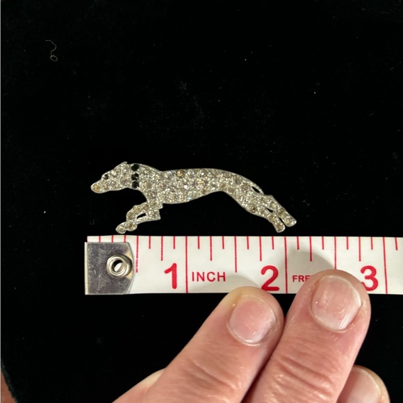 Cheetah pin - Picture 4 of 4